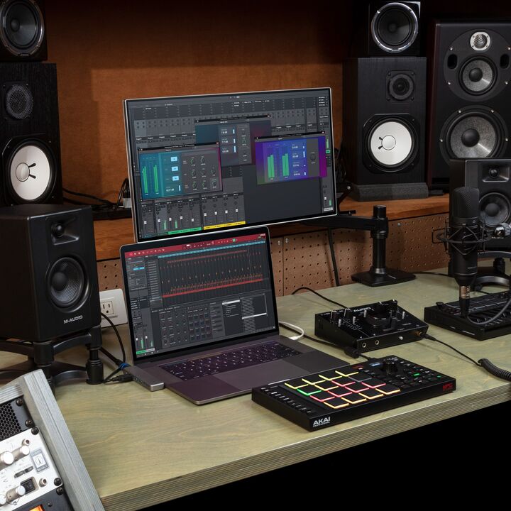 Akai MPC Studio Production Controller